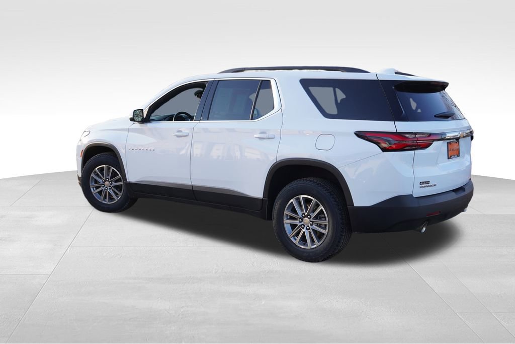 Used 2023 Chevrolet Traverse LT image 8