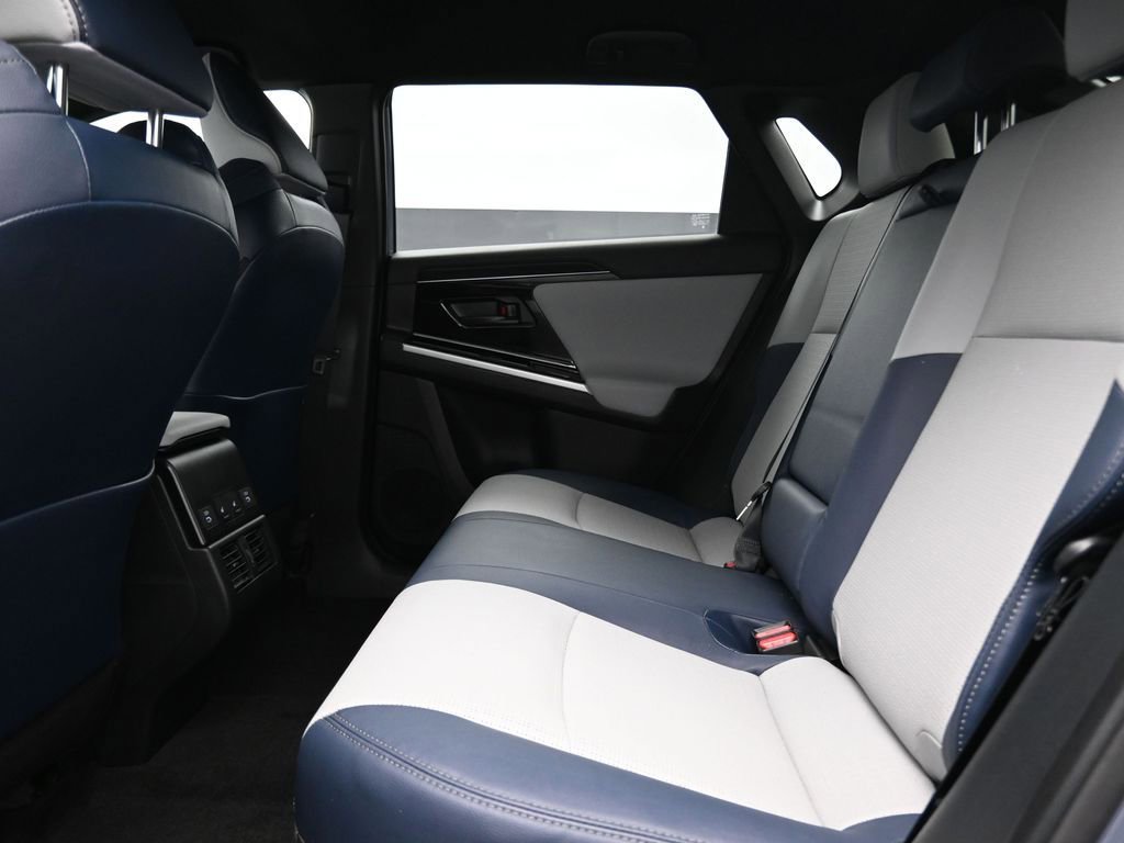 Used 2024 Subaru Solterra Limited image 14