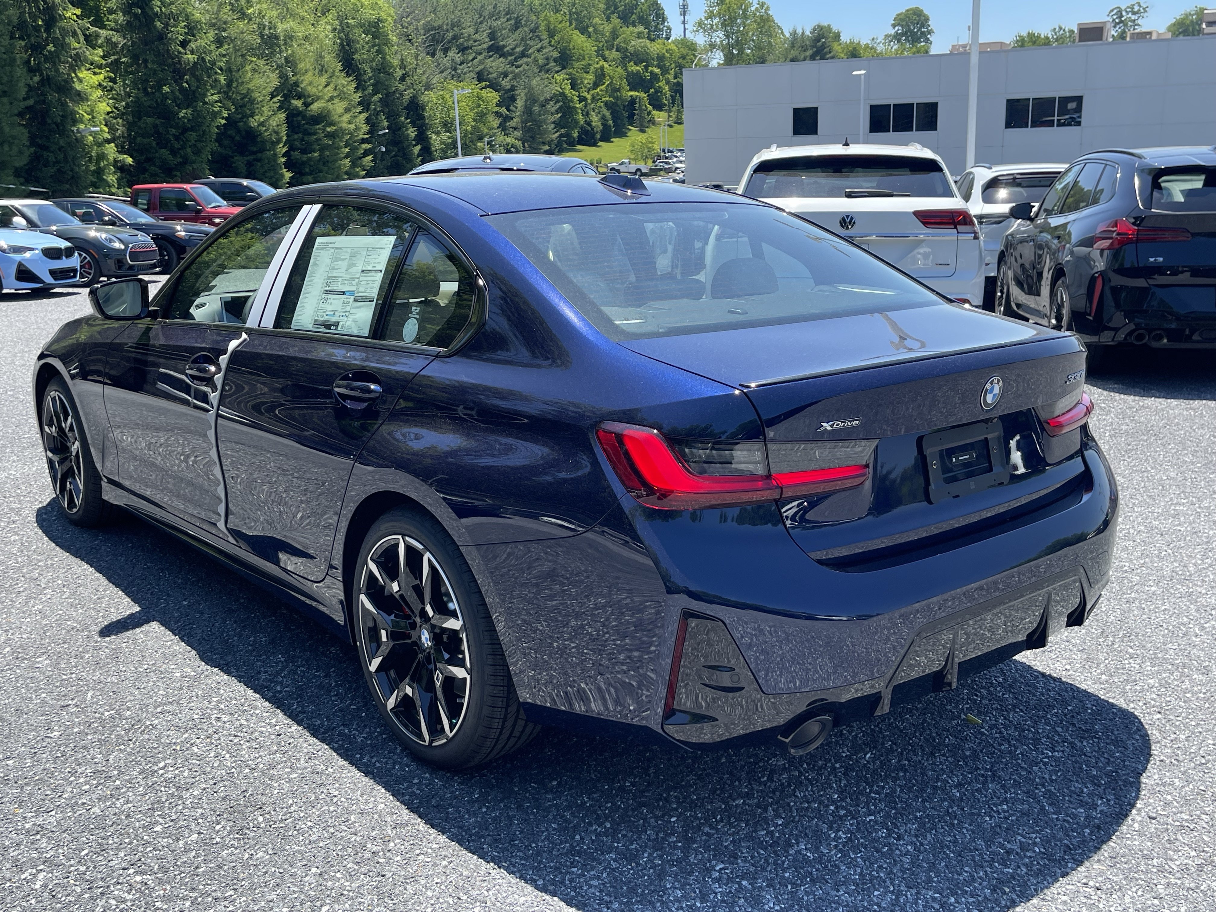 Used 2026 BMW 330i xDrive Sedan w/ M Sport Package AWD/4WD image 5