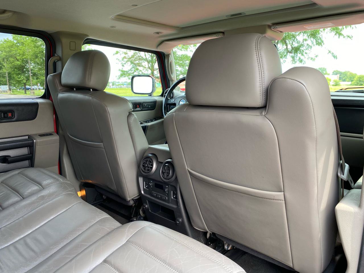 Used 2004 HUMMER H2 AWD/4WD image 23