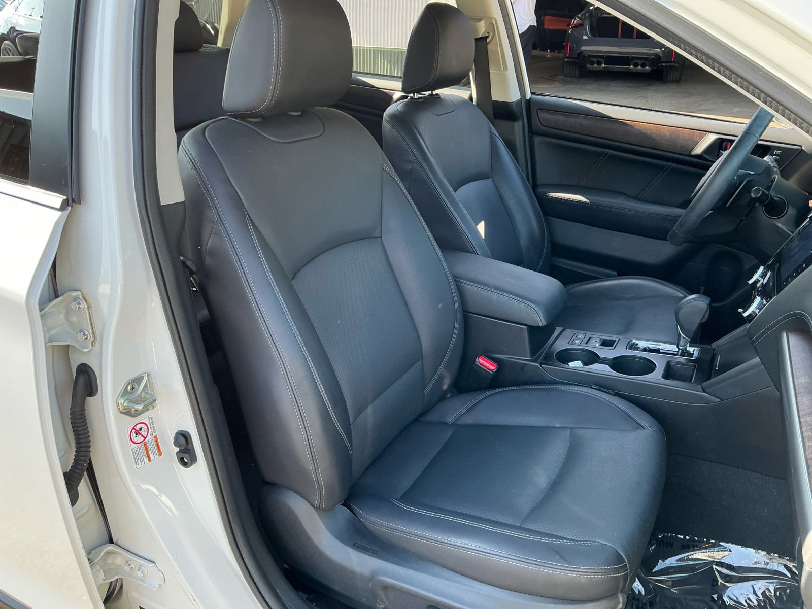 Used 2018 Subaru Outback 2.5i Limited image 21