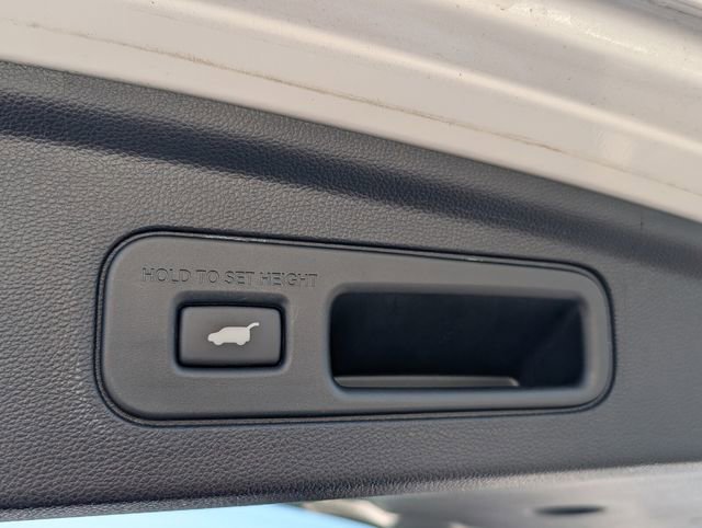 Certified 2023 Acura MDX SH-AWD w/ Advance Package image 17