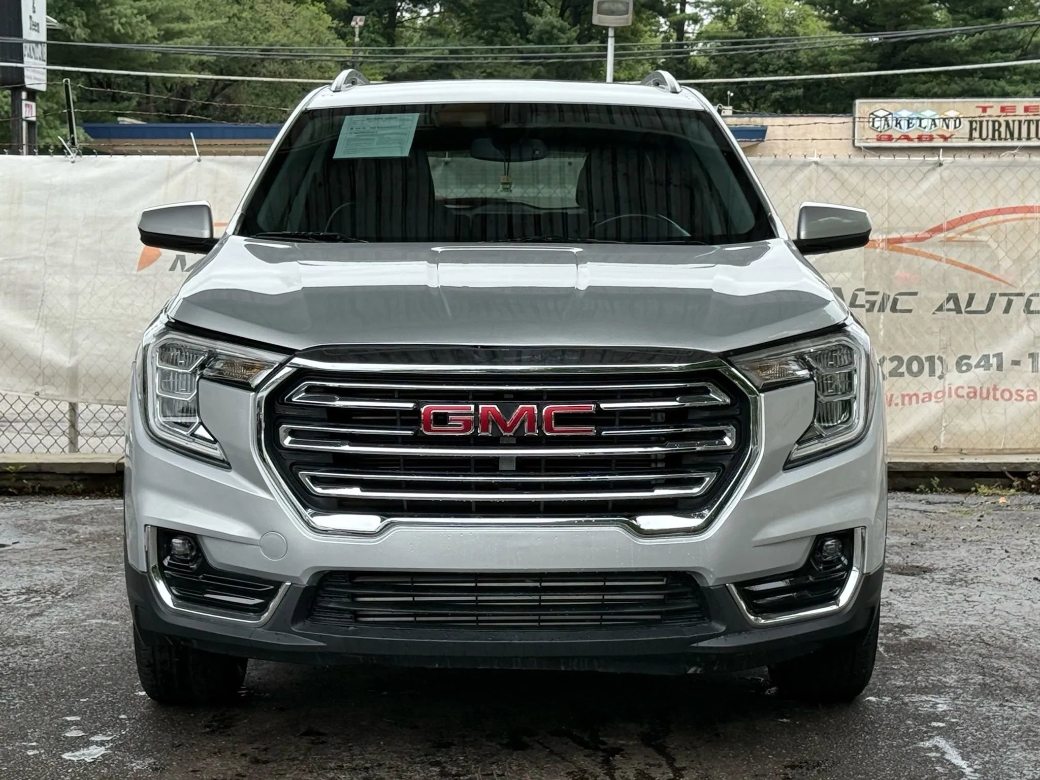 Used 2022 GMC Terrain SLT AWD/4WD image 5