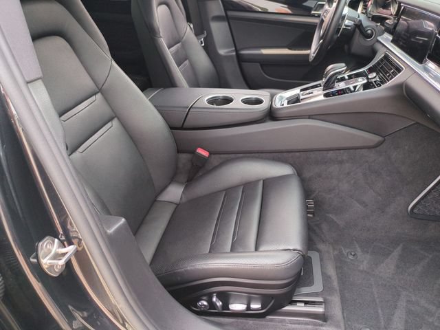 Used 2018 Porsche Panamera 4S AWD/4WD image 18