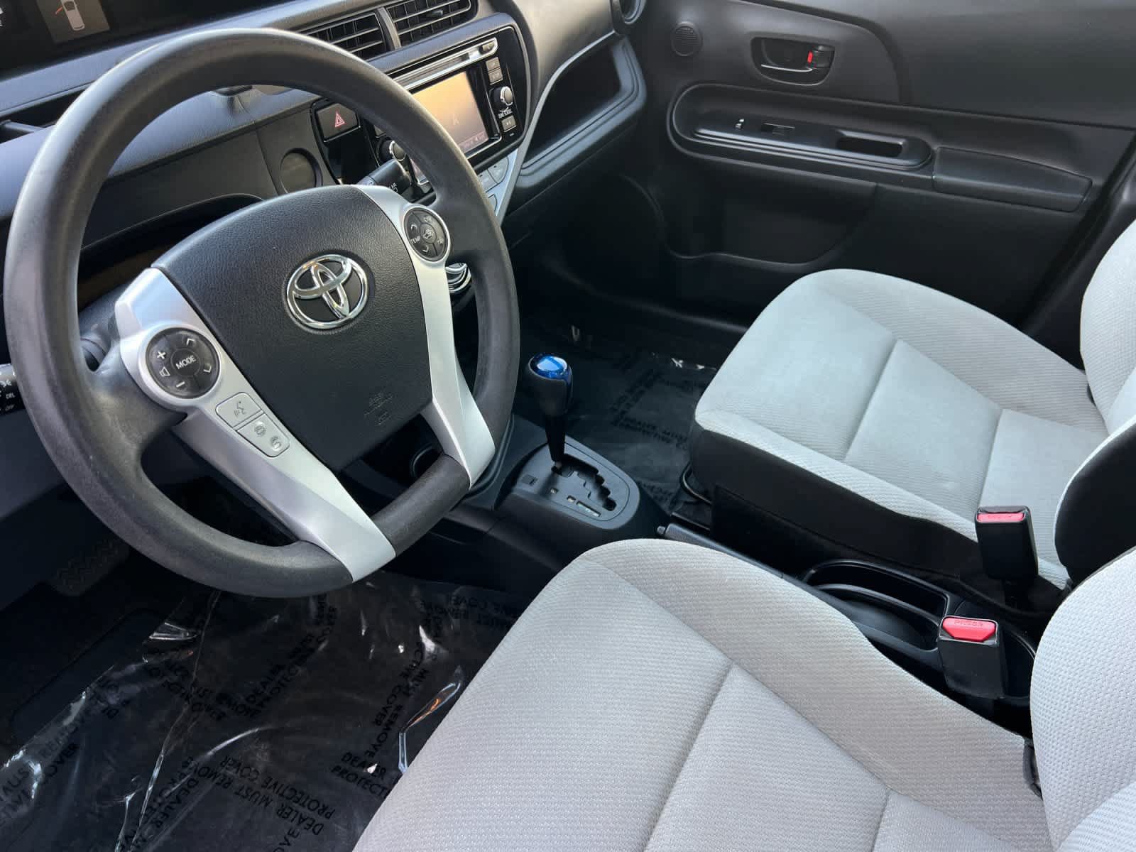 Used 2015 Toyota Prius C One FWD image 12