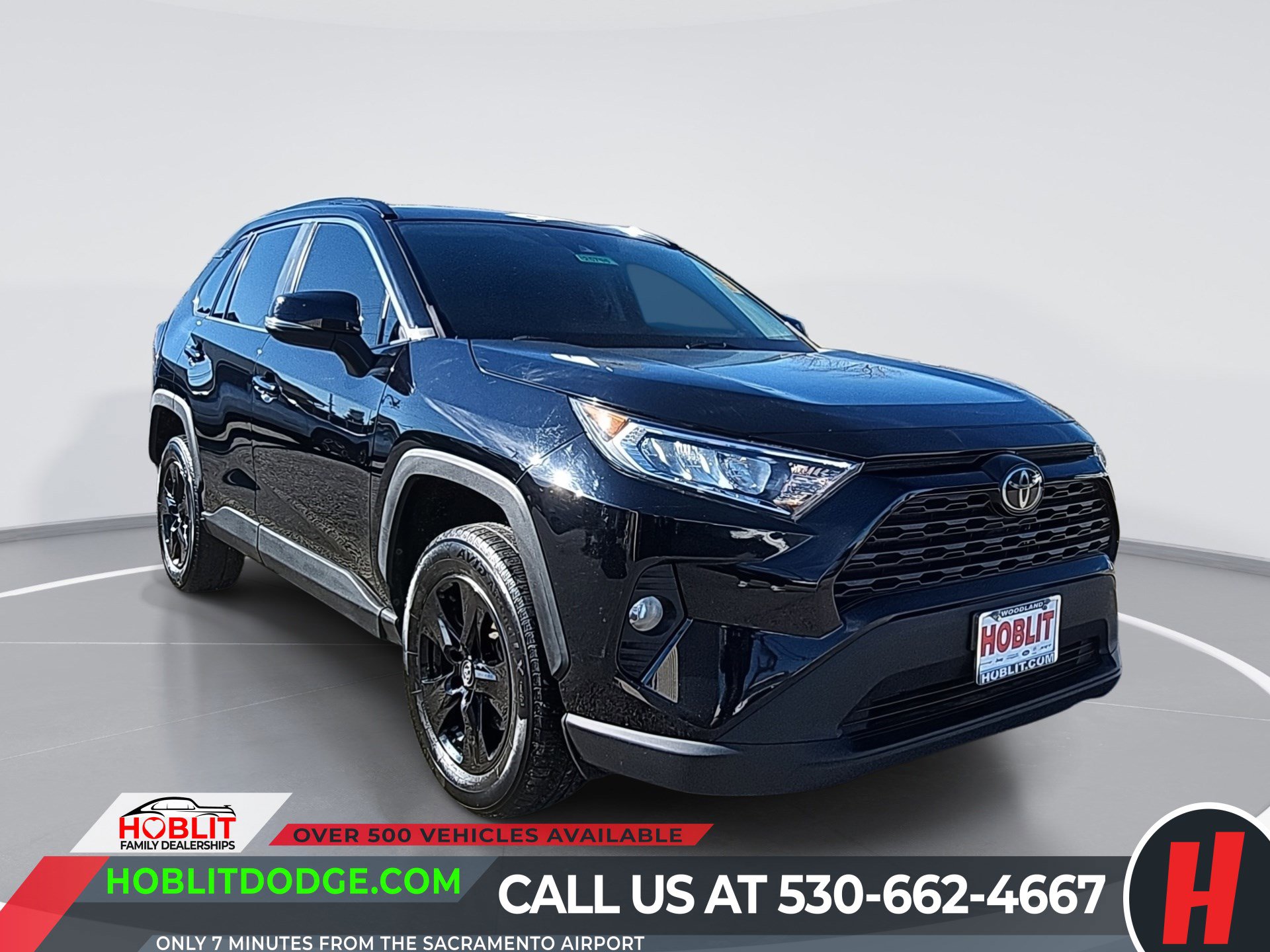 Used 2021 Toyota RAV4 XLE image 1