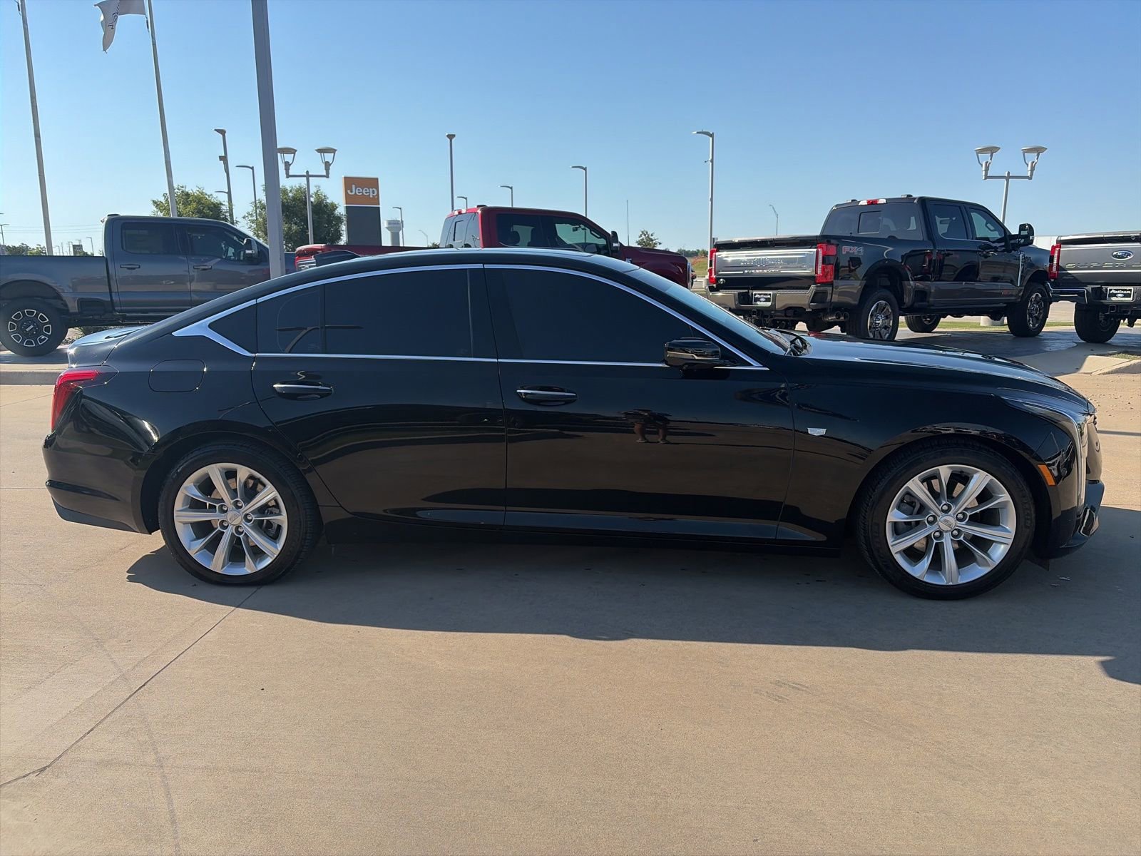 Used 2025 Cadillac CT5 Premium Luxury RWD image 6