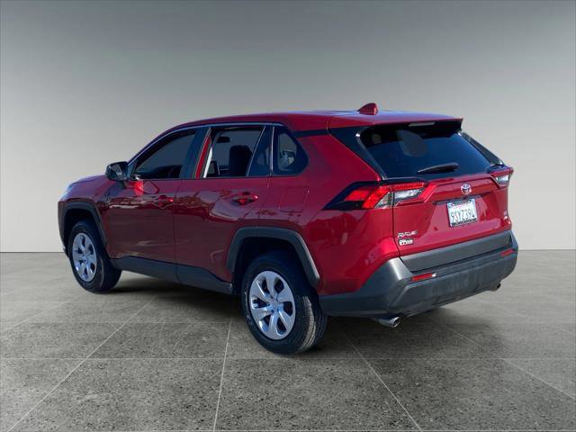 Certified 2025 Toyota RAV4 LE image 3