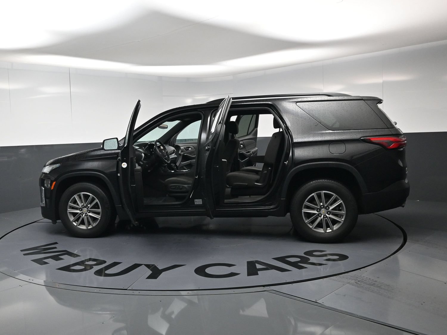 Used 2023 Chevrolet Traverse LT AWD/4WD image 21