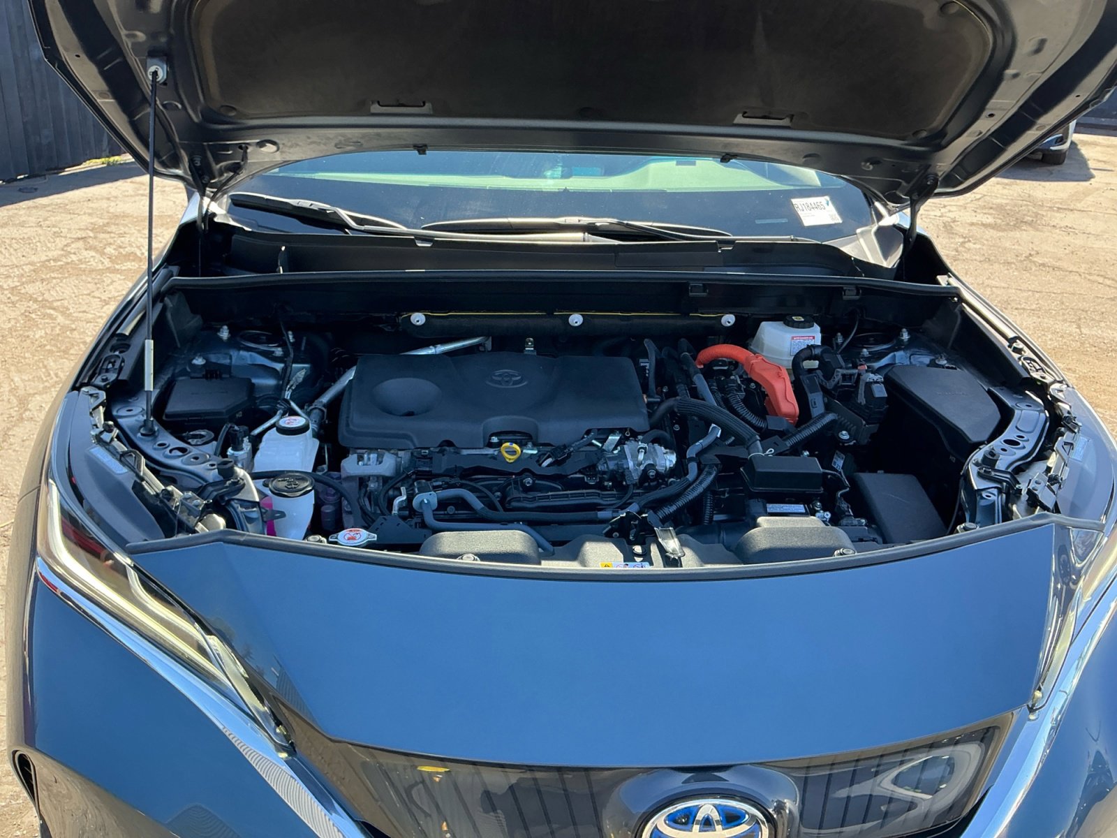 Used 2024 Toyota Venza XLE AWD/4WD image 23