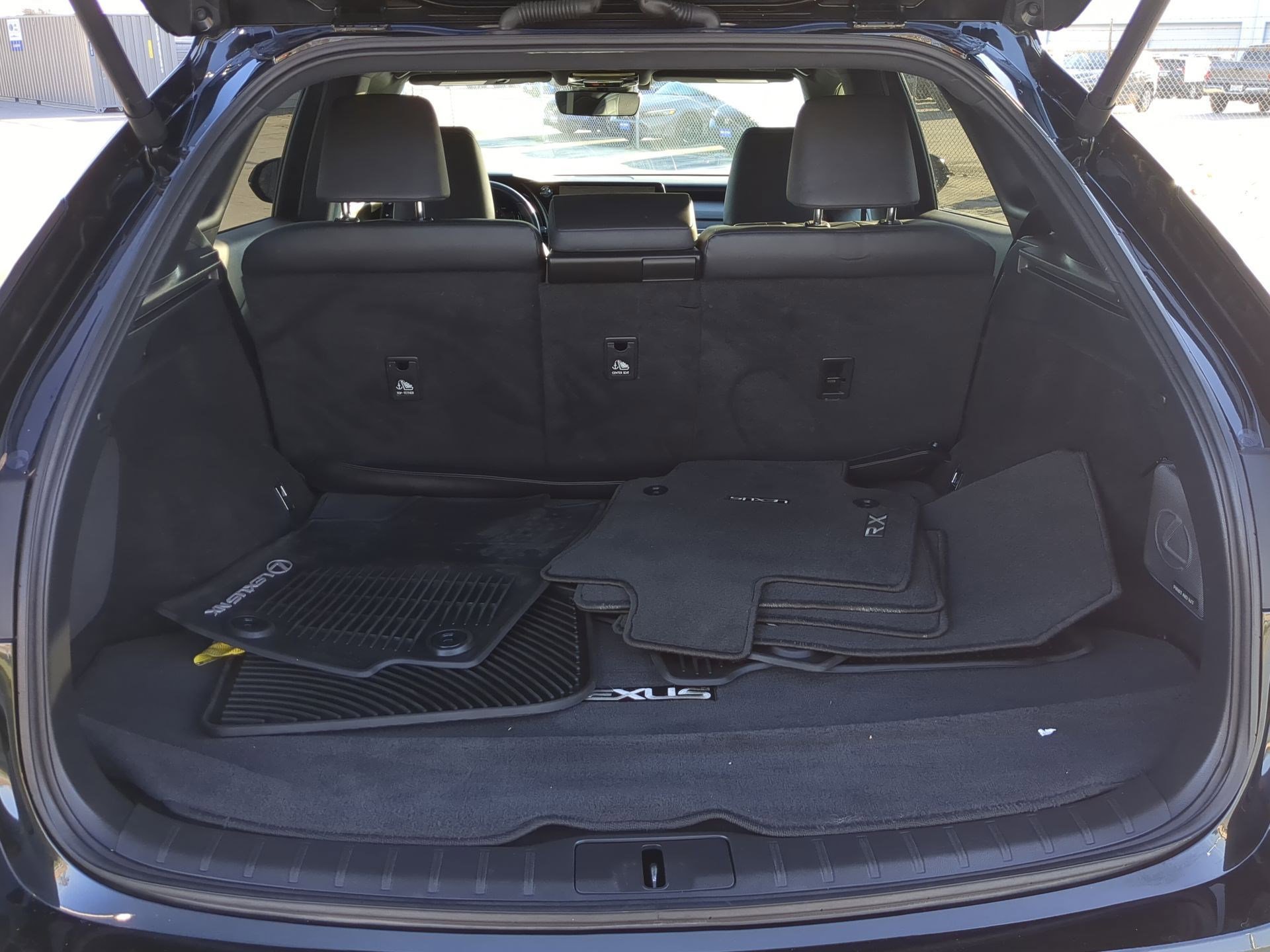 Used 2024 Lexus RX 350 Premium w/ Accessory Package (Z1) image 31