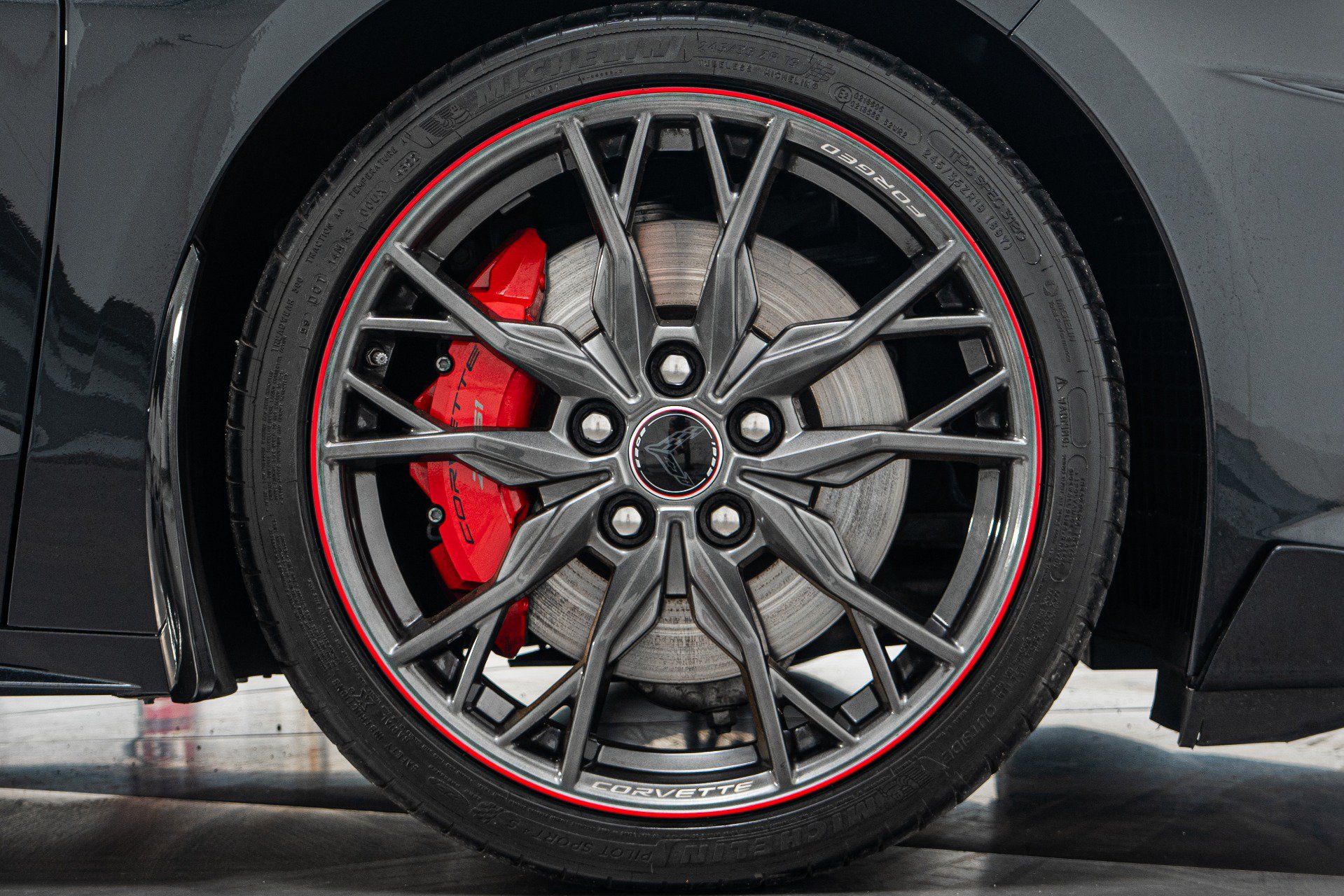 Used 2023 Chevrolet Corvette Stingray Premium Conv w/ Z51 Performance Package RWD image 46