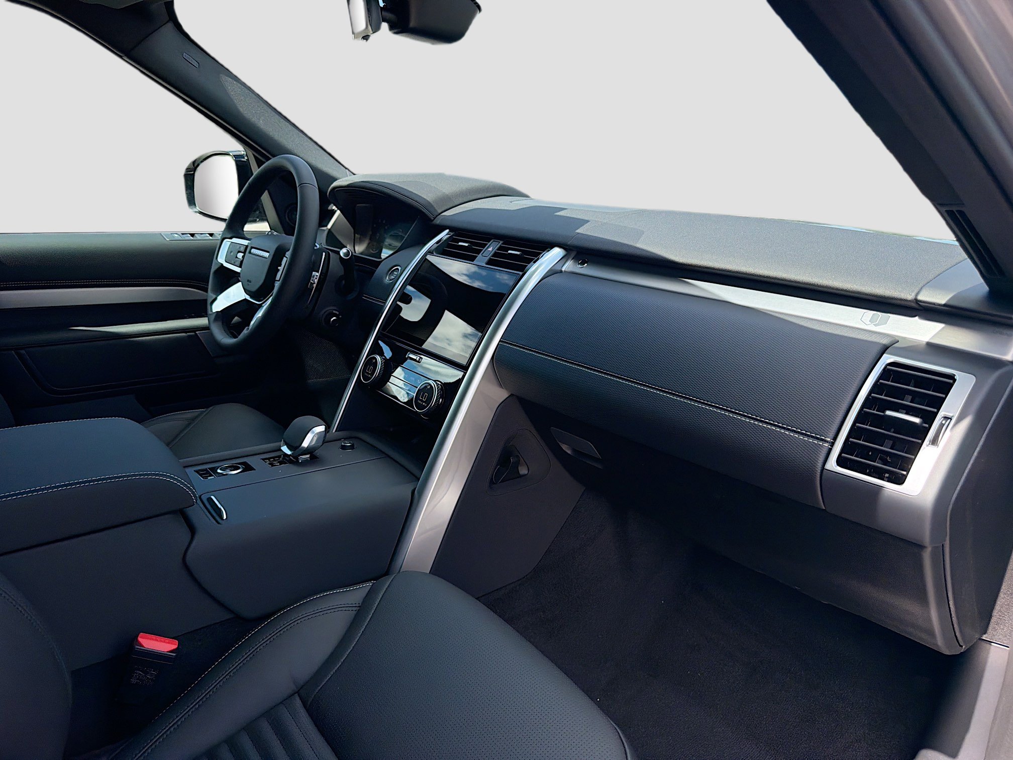 New 2026 Land Rover Discovery Limited Edition AWD/4WD image 15