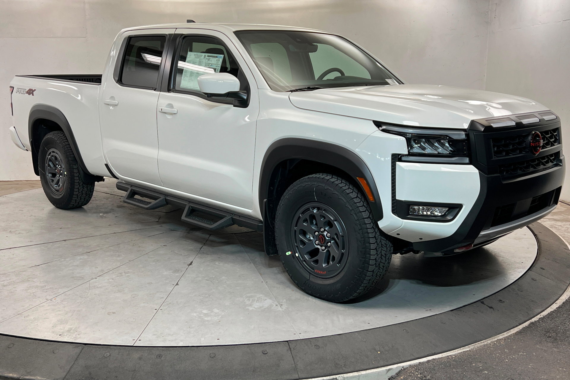 New 2026 Nissan Frontier PRO-4X w/ Pro Premium Package image 7