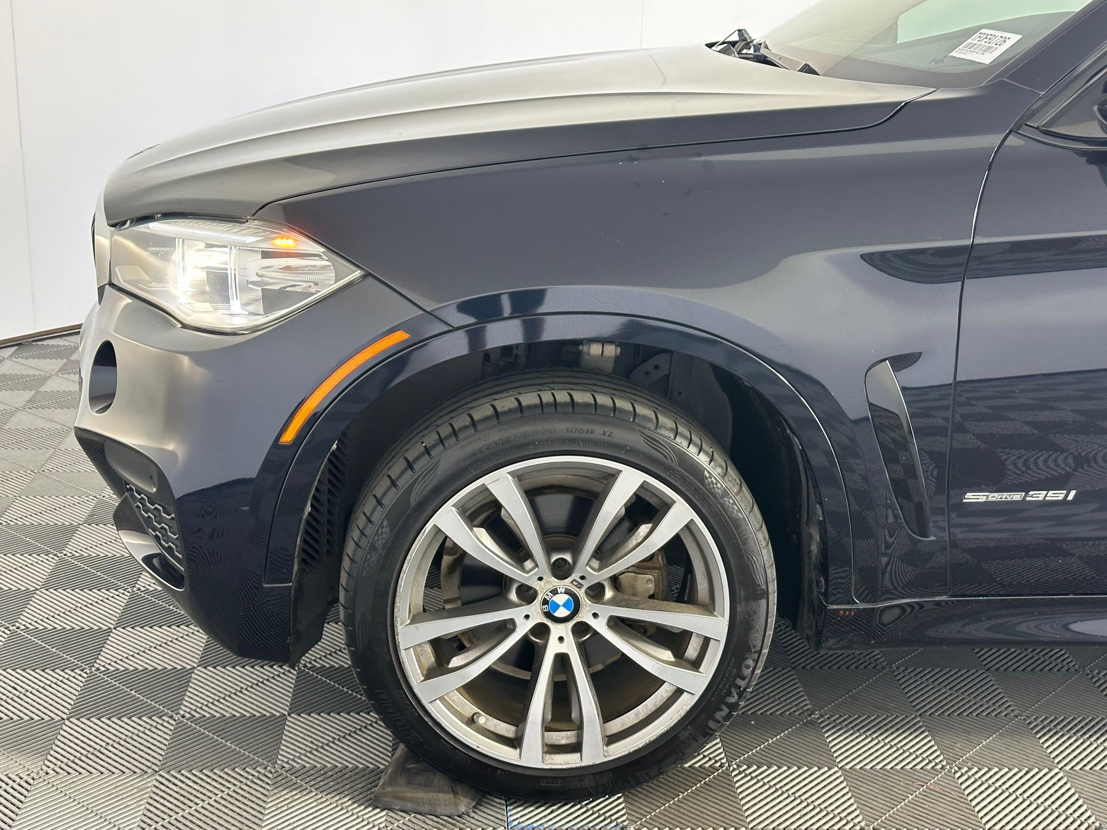 Used 2015 BMW X6 sDrive35i image 9