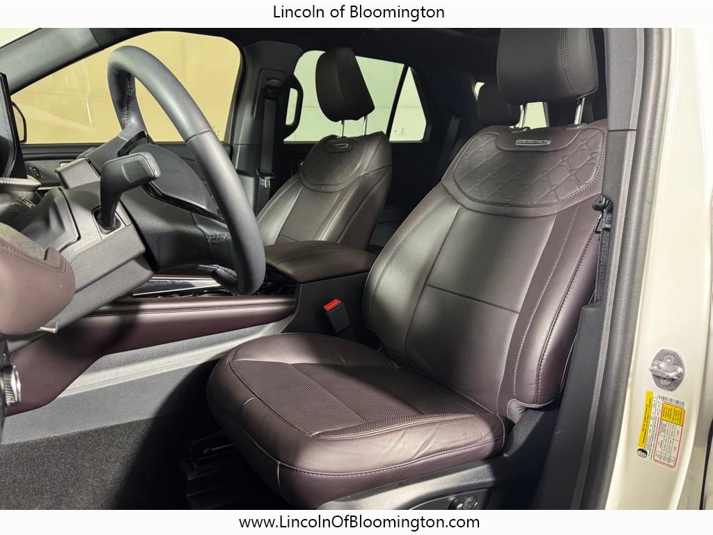 Used 2026 Ford Explorer Platinum w/ LUX Leather Package AWD/4WD image 18