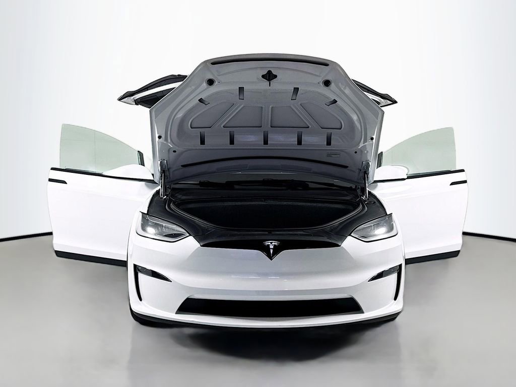 Used 2023 Tesla Model X AWD/4WD image 28