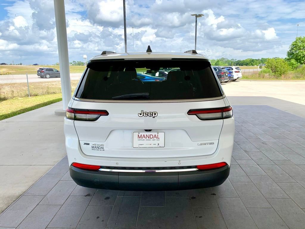 Used 2022 Jeep Grand Cherokee L Limited AWD/4WD image 7