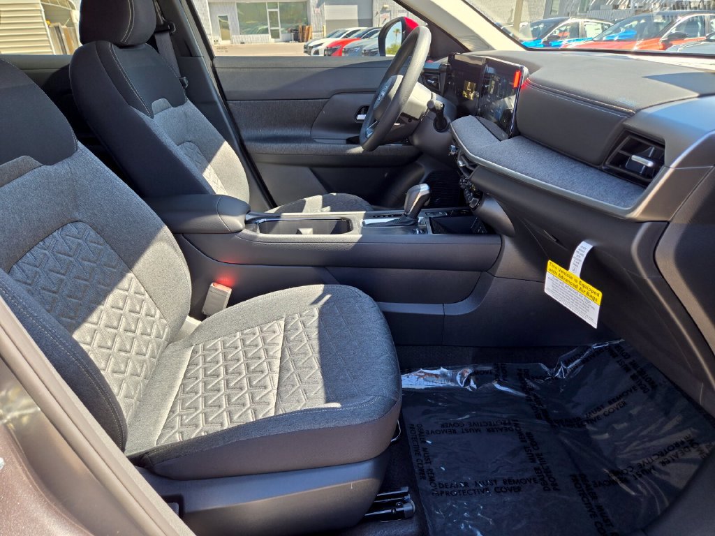 New 2027 Nissan Kicks SV w/ SV Premium Package FWD image 21