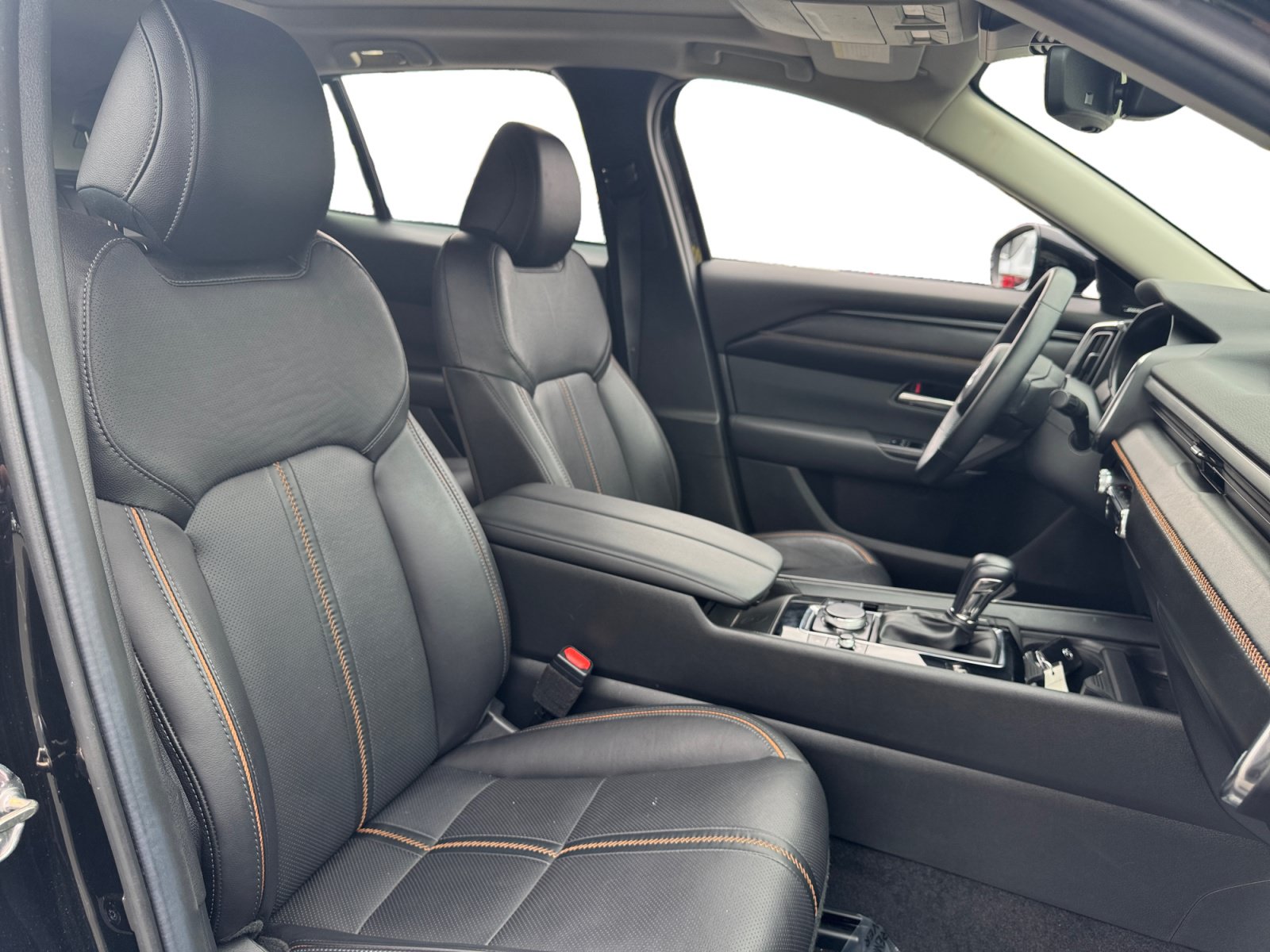 Used 2025 MAZDA CX-50 AWD 2.5 S w/ Premium Plus Pkg image 15