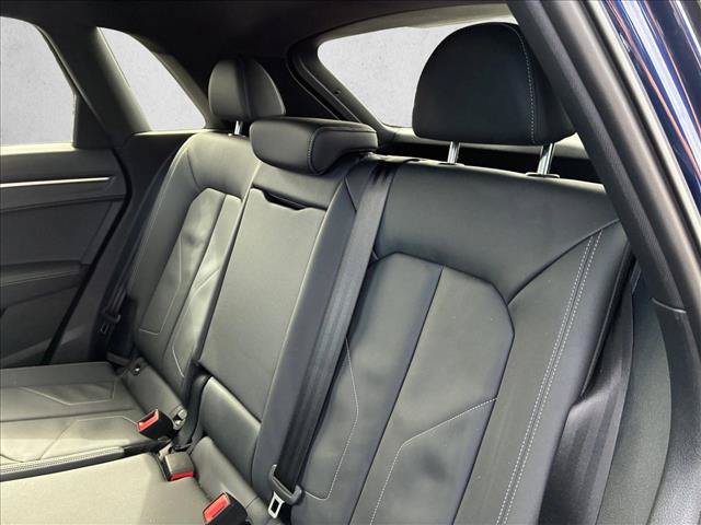 Certified 2025 Audi Q3 2.0T Premium w/ Convenience Package AWD/4WD image 14