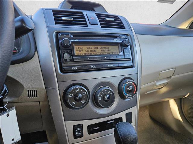 Used 2012 Toyota Corolla LE image 14