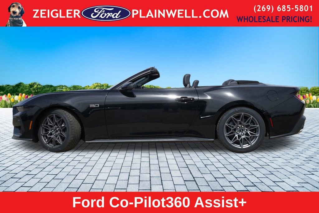 Used 2025 Ford Mustang GT Premium w/ GT Performance Package RWD image 2
