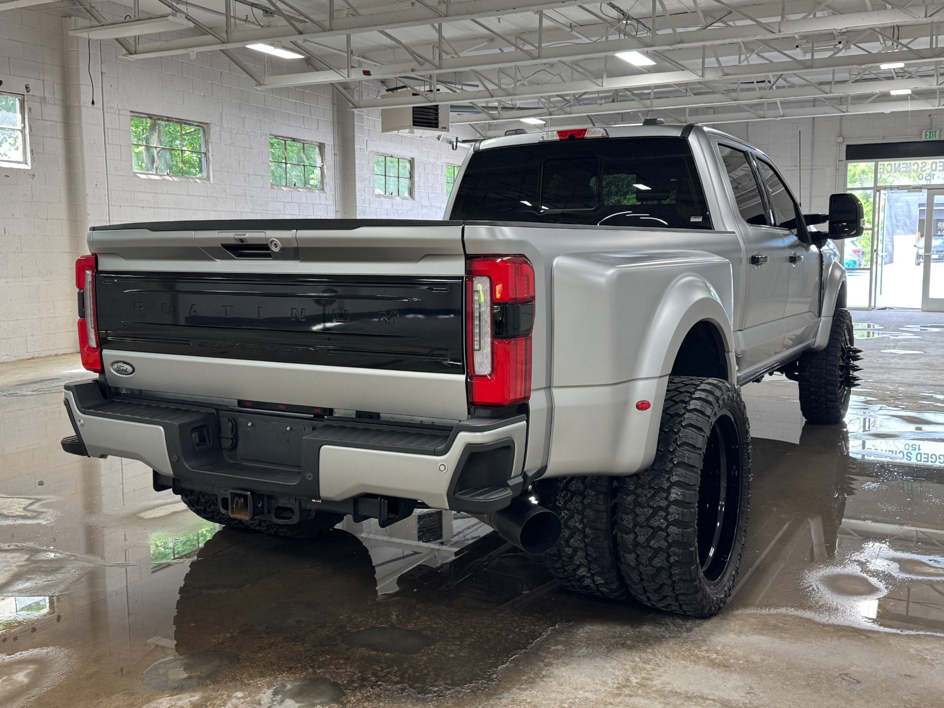 Used 2024 Ford F450 Platinum w/ Camper Package AWD/4WD image 6