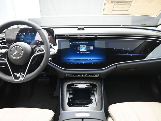 New 2026 Mercedes-Benz E 450 4MATIC Sedan image 9