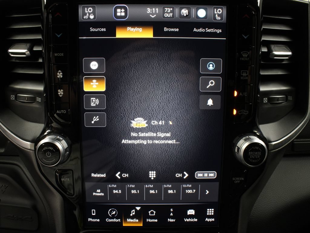 Used 2024 RAM 2500 Big Horn w/ Night Edition AWD/4WD image 25