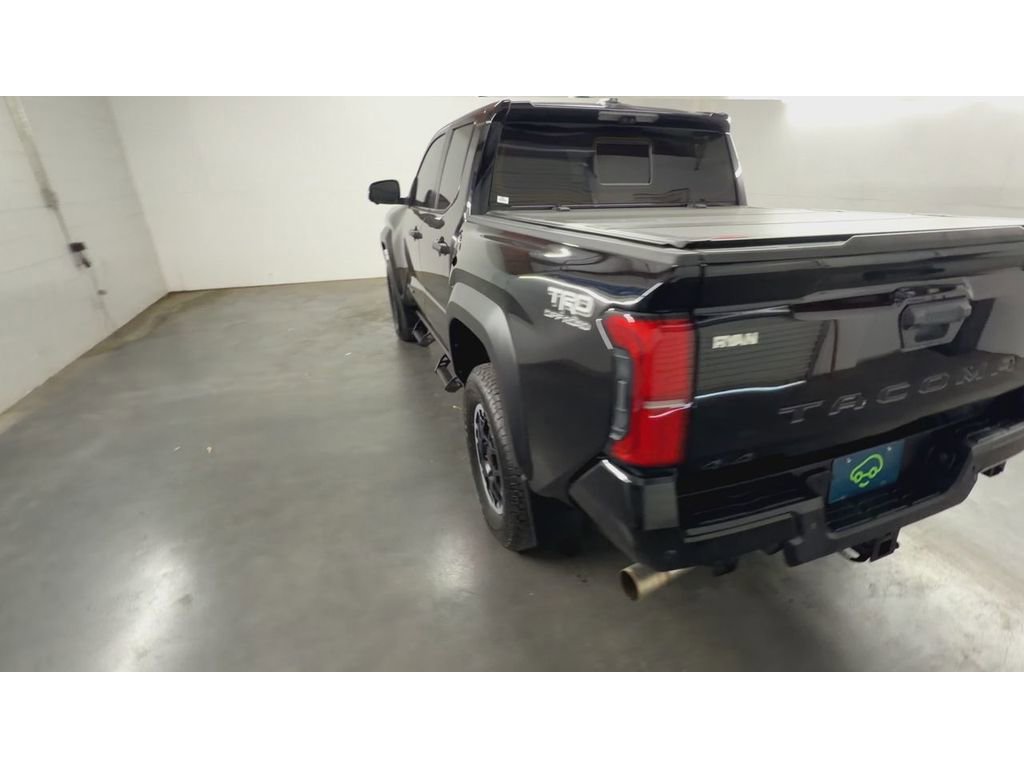 Used 2024 Toyota Tacoma TRD Off-Road w/ TRD Off Road Premium Package image 7
