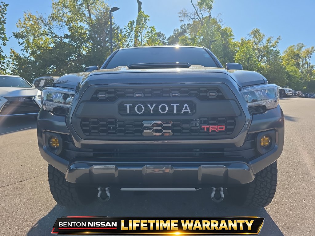 Used 2022 Toyota Tacoma TRD Sport w/ Technology Package AWD/4WD image 14