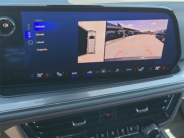 Used 2025 Chevrolet Suburban RST image 34