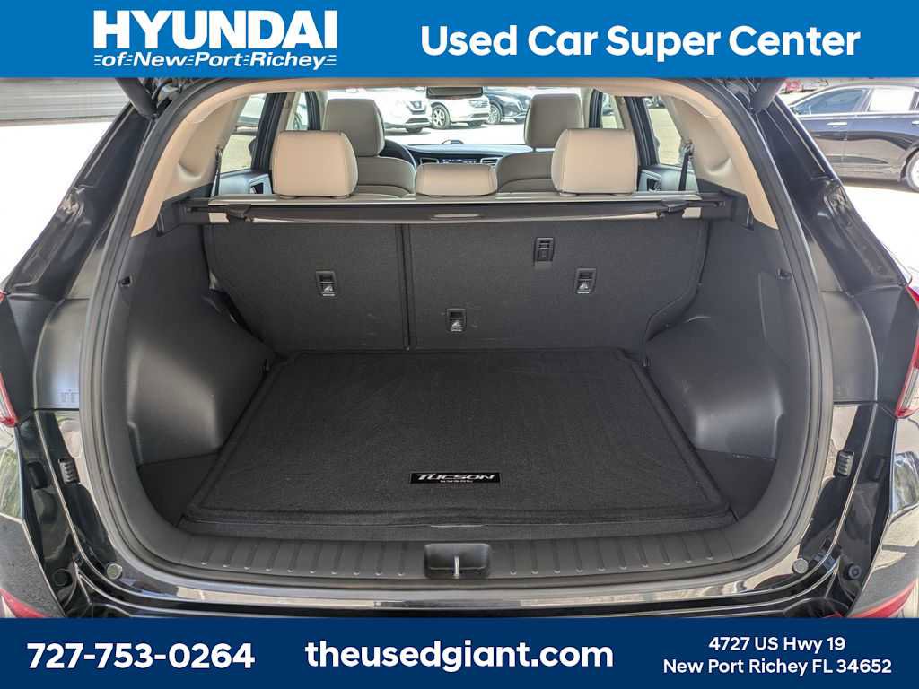 Used 2018 Hyundai Tucson Limited FWD image 12