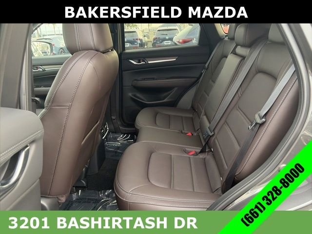 New 2025 MAZDA CX-5 Signature image 17