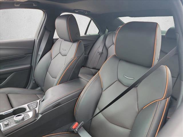 Used 2025 Cadillac CT4 V w/ LPO, ONYX Package image 10