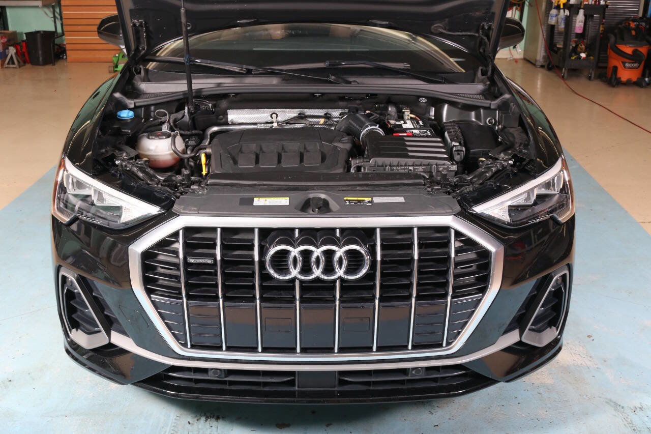 Used 2021 Audi Q3 2.0T Premium w/ Convenience Package image 8