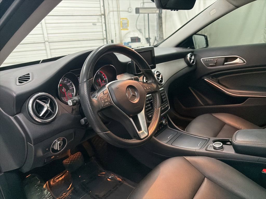 Used 2015 Mercedes-Benz GLA 250 4MATIC image 12