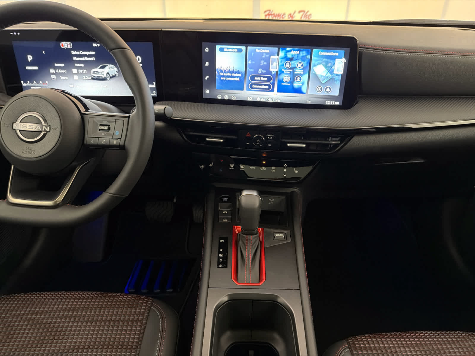 New 2026 Nissan Kicks SR w/ SR Premium Package FWD image 19