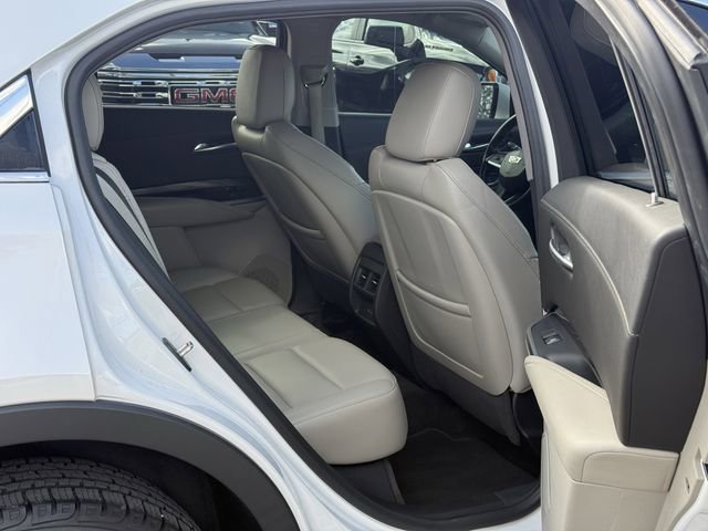 Used 2021 Cadillac XT4 Luxury w/ Driver Awareness Package FWD image 30