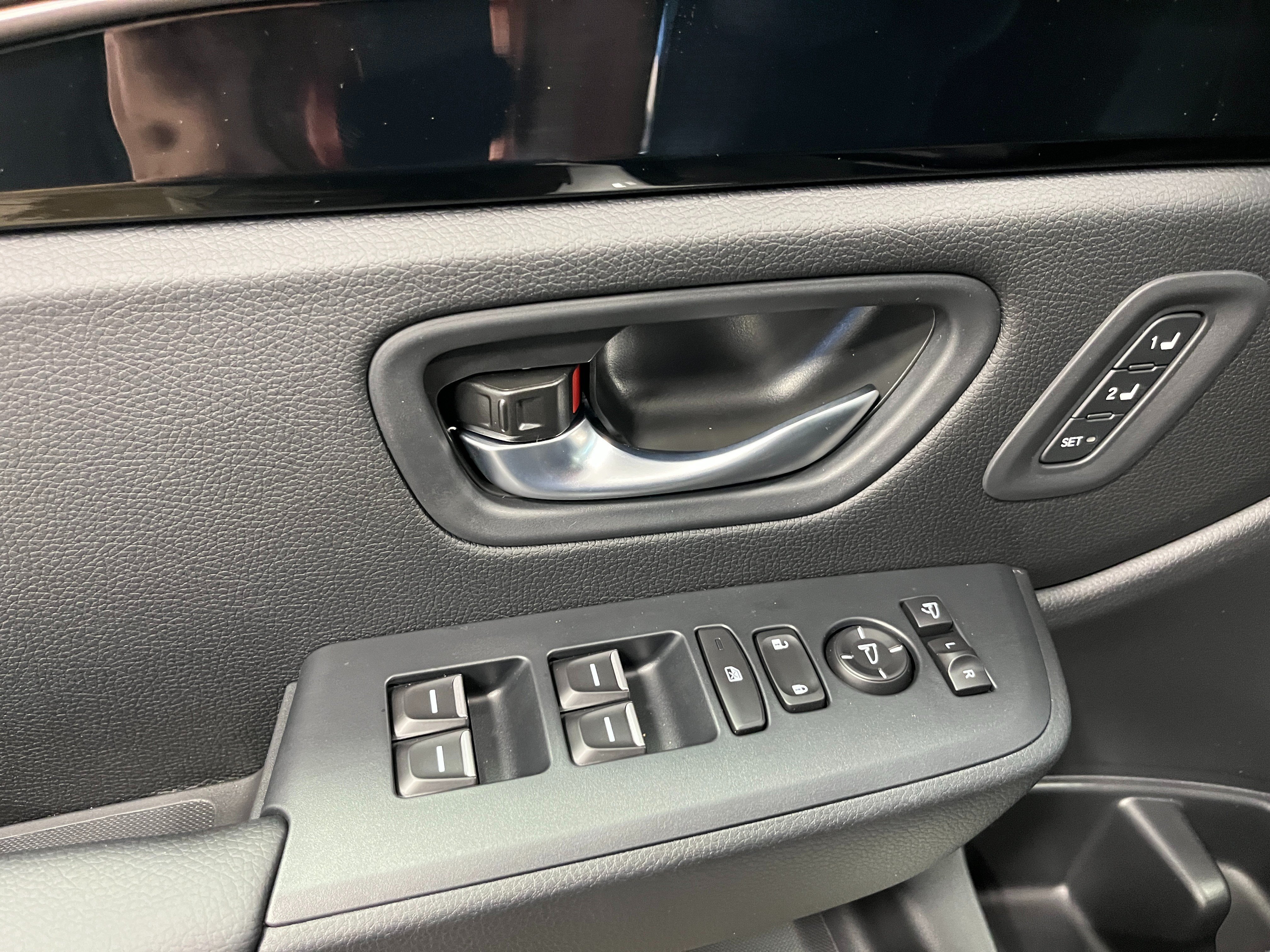 New 2026 Honda Pilot TrailSport image 17