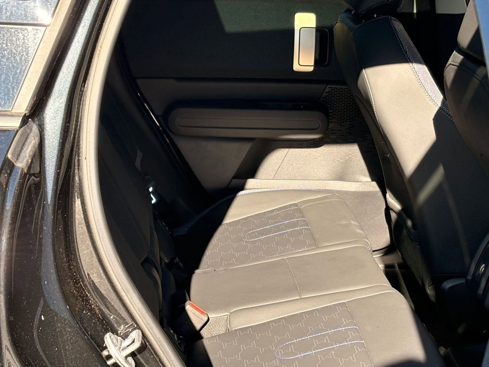 Used 2025 MINI Cooper Countryman S w/ Comfort Package Max image 24