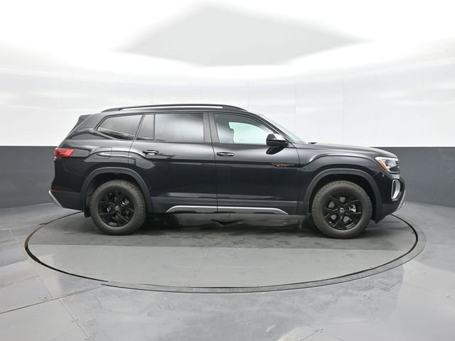 New 2026 Volkswagen Atlas Peak Edition image 5