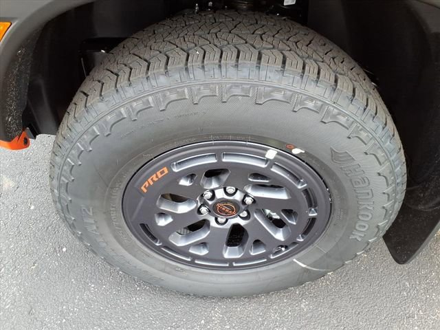 New 2026 Nissan Frontier PRO-4X w/ Tow Package image 9