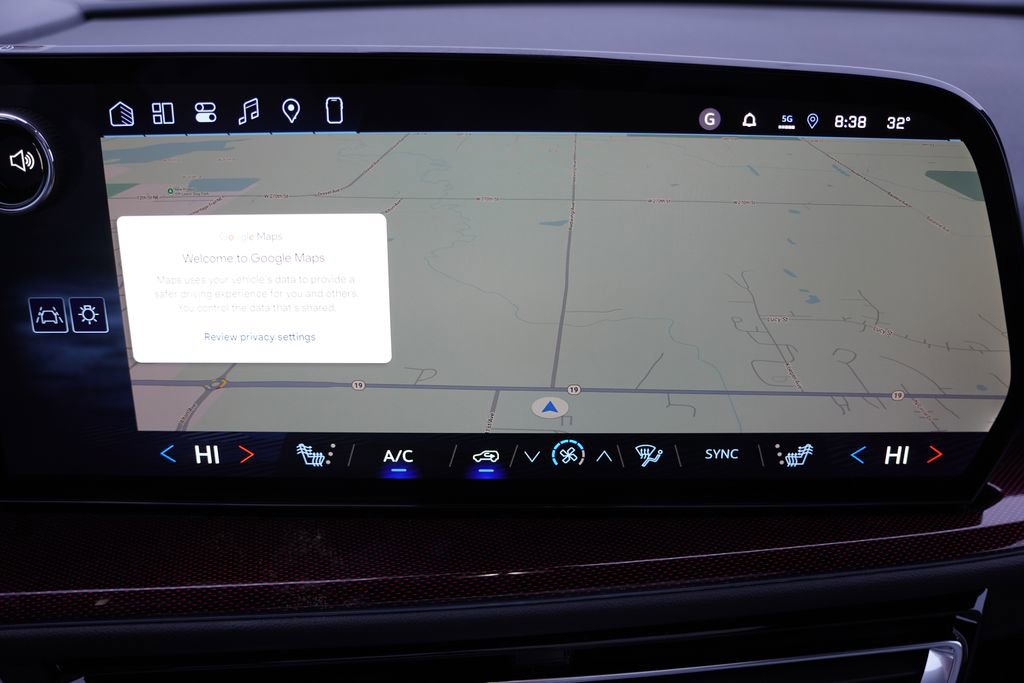 New 2026 Chevrolet Traverse Z71 w/ Driver Confidence Package image 17