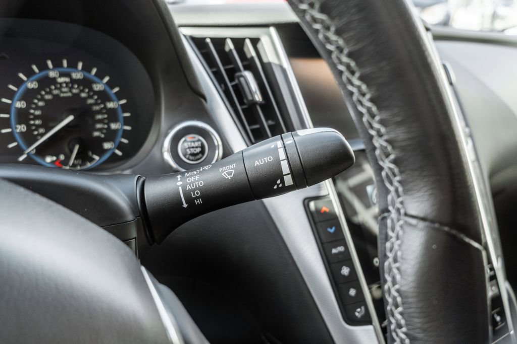 Used 2021 INFINITI Q50 Luxe image 23