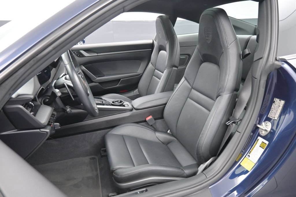 Certified 2020 Porsche 911 Carrera RWD image 5