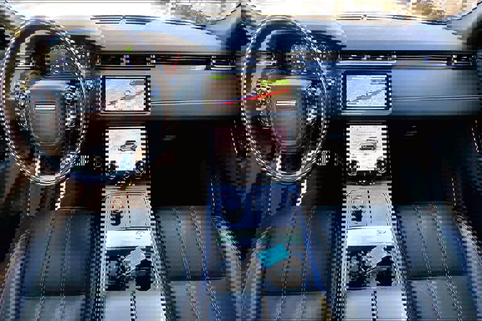 Used 2020 Land Rover Range Rover Velar R-Dynamic HSE image 13