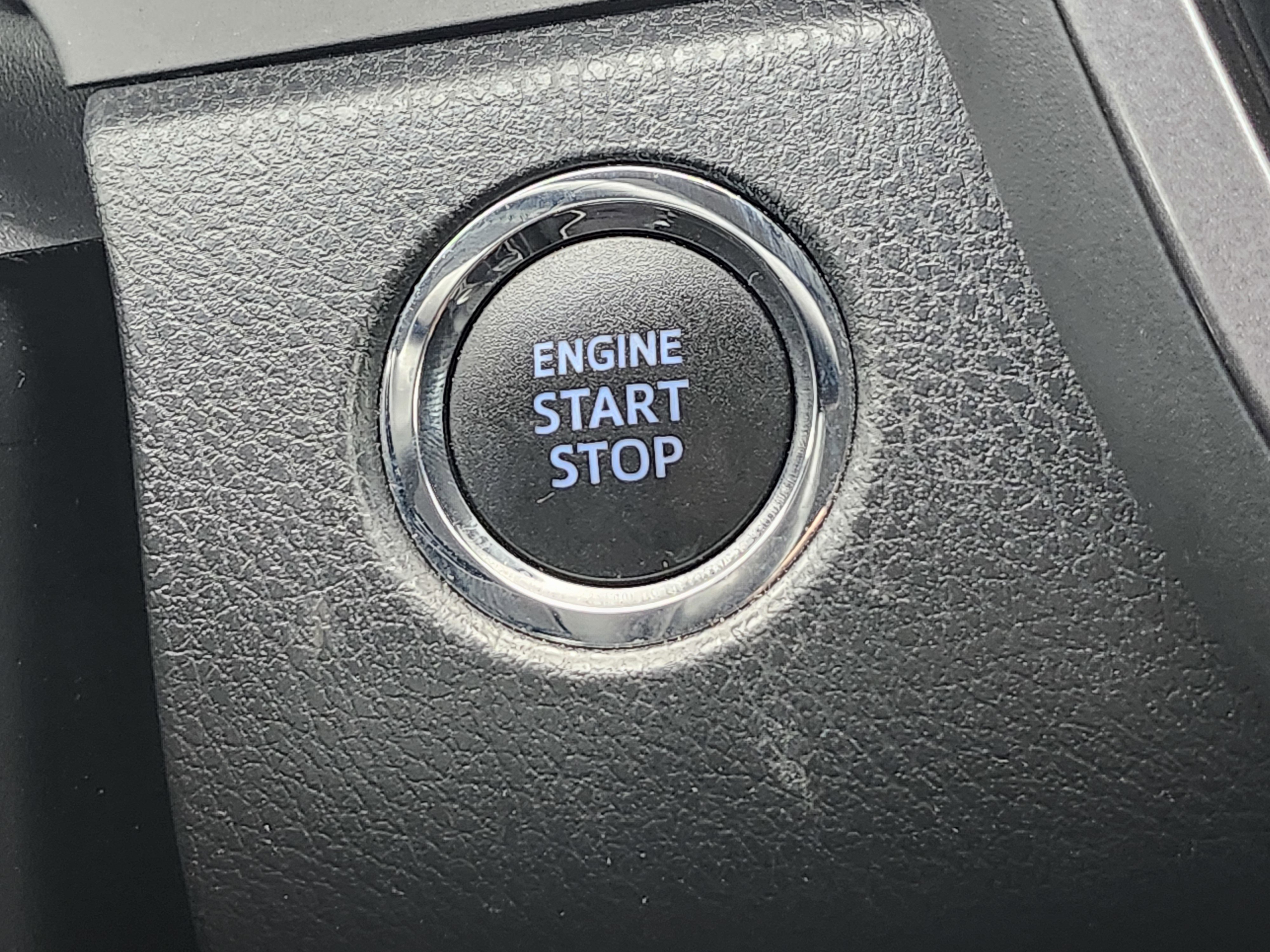 Used 2020 Toyota Camry SE image 26