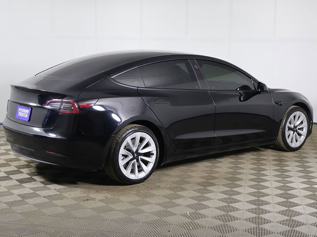 Used 2023 Tesla Model 3 Standard Range RWD image 11